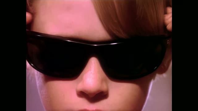 Michael Jackson - Black Or White, 1991 Dangerous (VIDEO papamoski balakovo)