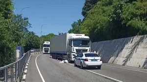 На дорогах Сочи погиб пешеход из Подмосковья, пострадали пожилой мужчина и ребенок