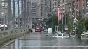 В Краснодаре второй день бушует природа