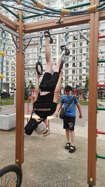 трюки на кольцах смотреть онлайн