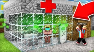 ЖИТЕЛЬ СЛУЧАЙНО ЗАРАЗИЛ МОЙ ДОМ В МАЙНКРАФТ | Компот Minecraft