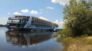 Дизель парохода в работе. р Ока.