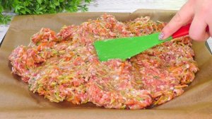 🟥Просто выкладываю на пергамент и в духовку! Простой рецепт из 2 кабачков и фарша