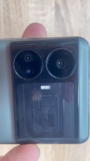 Realme GT5