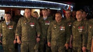 Бойцы штурмовых подразделений, которых накануне принимал президент, посетили Музей Победы.