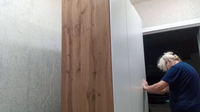 Клеим обои, пекем хлеб и Обо всём и ни о чём)