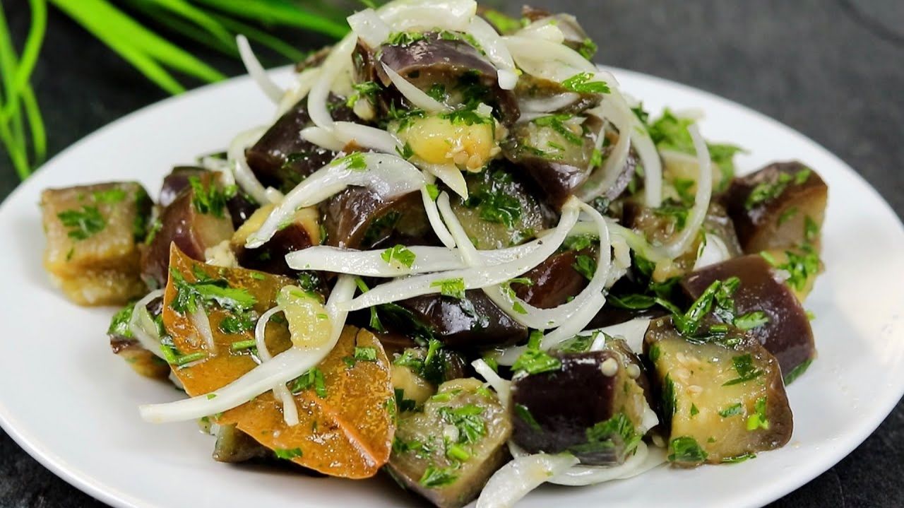 И грибов не надо! Самый лучший рецепт из баклажанов! Очень вкусный и простой рецепт на обед или ужин смотреть онлайн