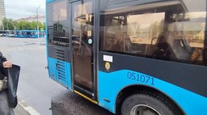 автобус ЛиАЗ 4292 борт 051071 маршрут 3