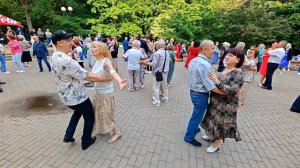 14.06.26г... «Обними, Поцелуй»...
