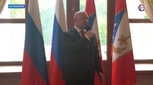 Михаил Развожаев вручил севастопольцам государственные и городские награды