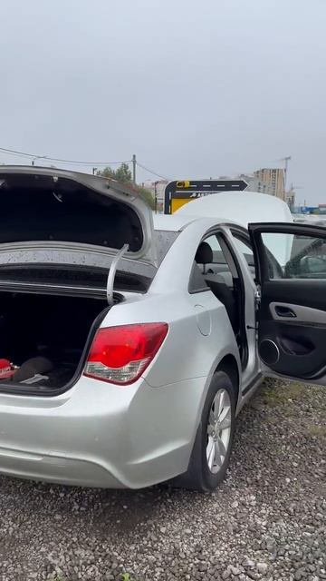 Chevrolet CRUZE смотреть онлайн