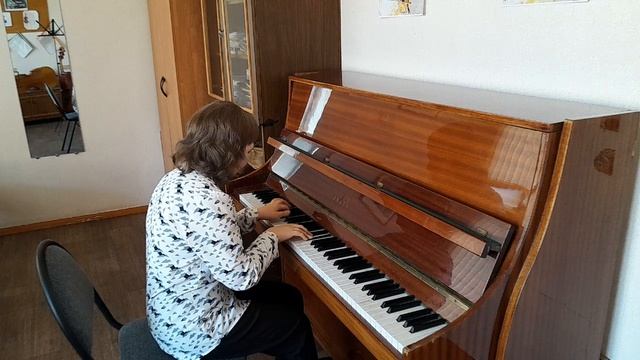 К. Молчанов. Вальс c - moll из к/ф "На семи ветрах" смотреть онлайн