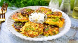 КАБАЧКОВЫЕ ОЛАДЬИ С ТВОРОГОМ И УКРОПОМ