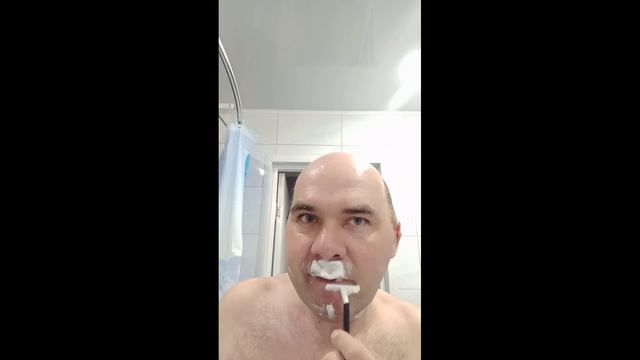 Как правильно бриться1.