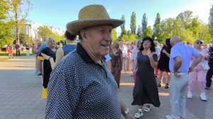 Танцуй везде..... 14.06.26.