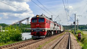2М62-1080 с грузовым поездом на перегоне Токсово - Пери