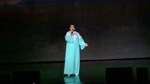 Песня «Любите Россию» - исполняет Светлана Руль.