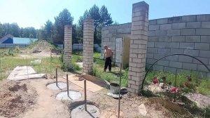 341. Тяжелый быт дачника. Что я задумала, ты все сделаешь 😀.