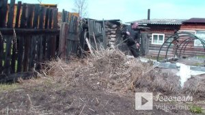 Деревенька возле леса Деревенская жизнь