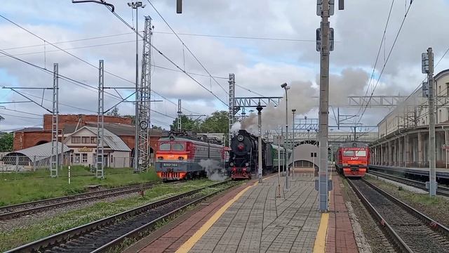 Отправление паровоза Л 5289 с ретропоездом Селигер со станции Бологое смотреть онлайн