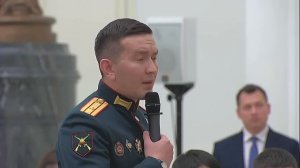 Путин «Борьба за умы детей — новый фронт России».