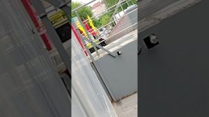 вторая часть следим за Аней