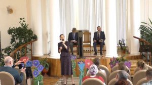В суете. Анна Богатская.