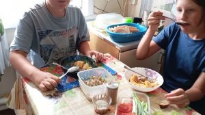 Картошечка с капусточкой и курочкой в духовке 🍗🤭🙃