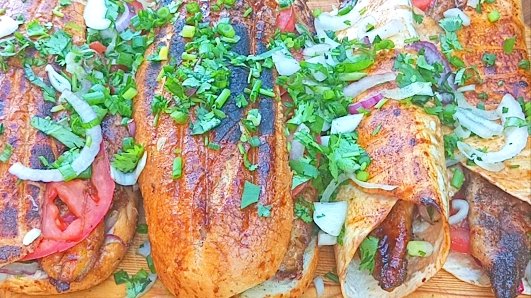 Турецкий стрит-фуд: Балык экмек Balık Ekmek