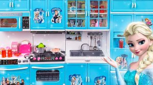 Игровой набор Кухня Эльзы из мультфильма Холодное сердце. Распаковка и Обзор ярких игрушек! Мультики