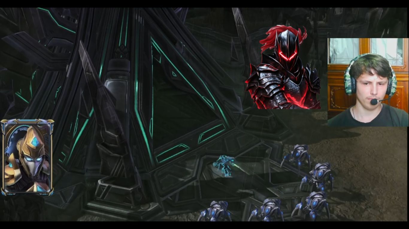 тёмный рыцарь прошёл 2 голову призраки в тумане. в StarCraft ll. 3 серия.