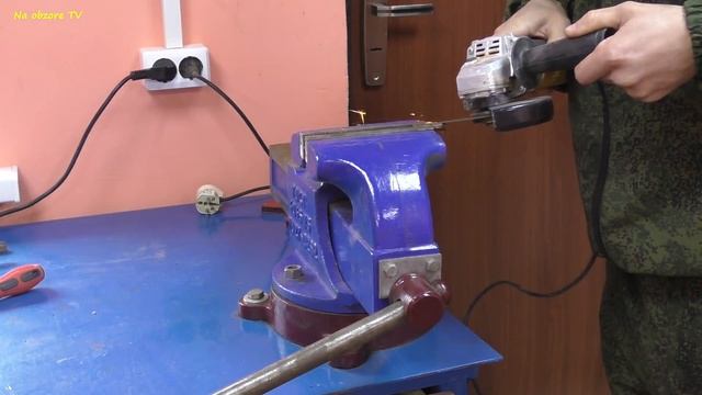 Это гениально! Такие 2 самоделки должны быть у каждого мужика в гараже