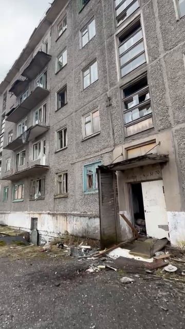 Посёлок Заполярный. Улица Красных Зорь 6. Воркута.