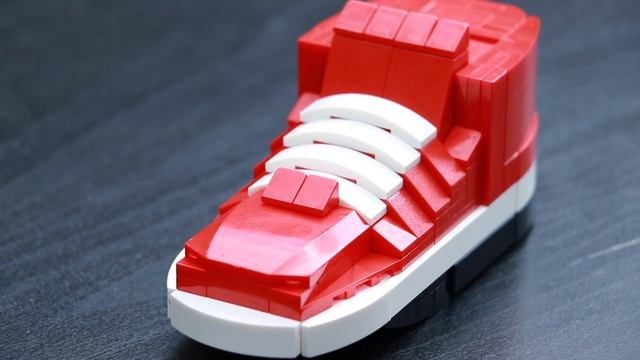 Изготовленные на заказ LEGO NIKE Jordans⎪MOC смотреть онлайн