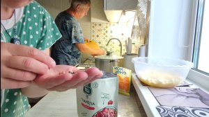 ДАЖЕ К ПЛОХОМУ ЧЕЛОВЕК ПРИВЫКАЕТ.