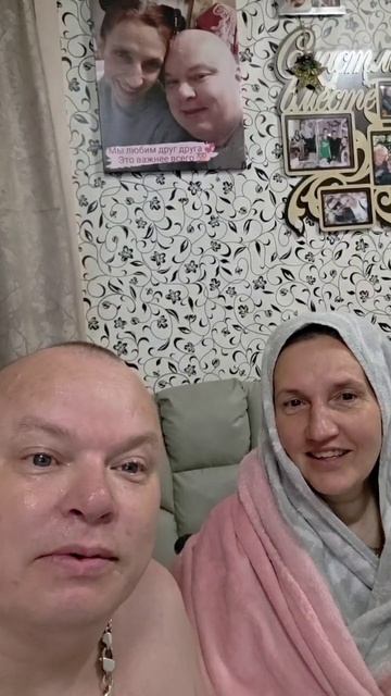 Мы после баньки 💯пошли в баню было лето,  вышли на улице осень 😅