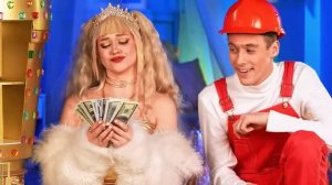 Строим Удивительный Кукольный Домик Дорогой vs Дешевый Челлендж # Война Пранков часть 3