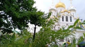 Величественный колокольный перезвон