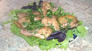 Рецепт сочной курицы запеченной в духовке.
