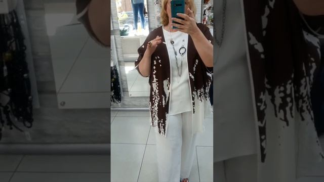 Наши летние брючные костюмы- идеальное сочетание натуральных тканей и удобного кроя🔥Это ваш личны...