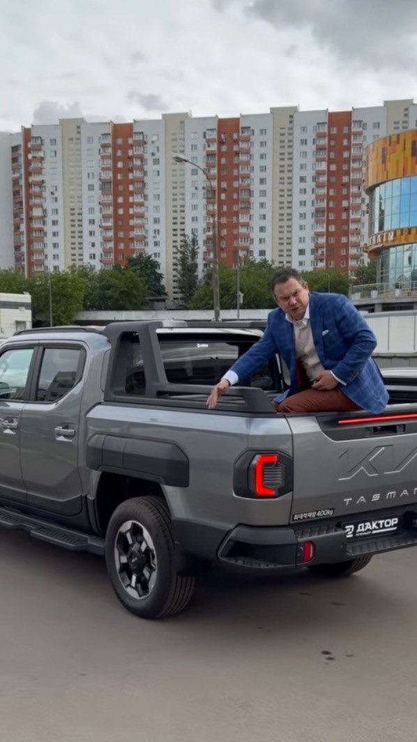 Как KIA Tasman паркуется сама #kia #tasman #aleksey_mercedes