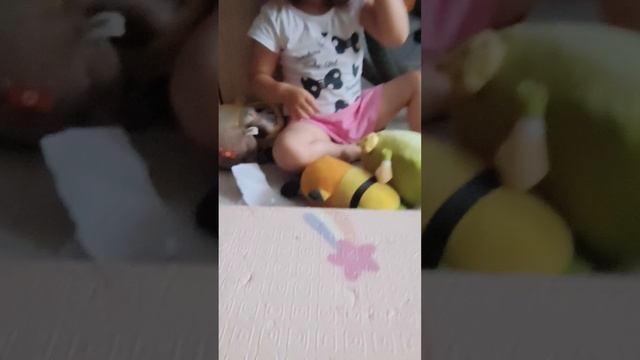 весёлые игры с Полиной смотреть онлайн