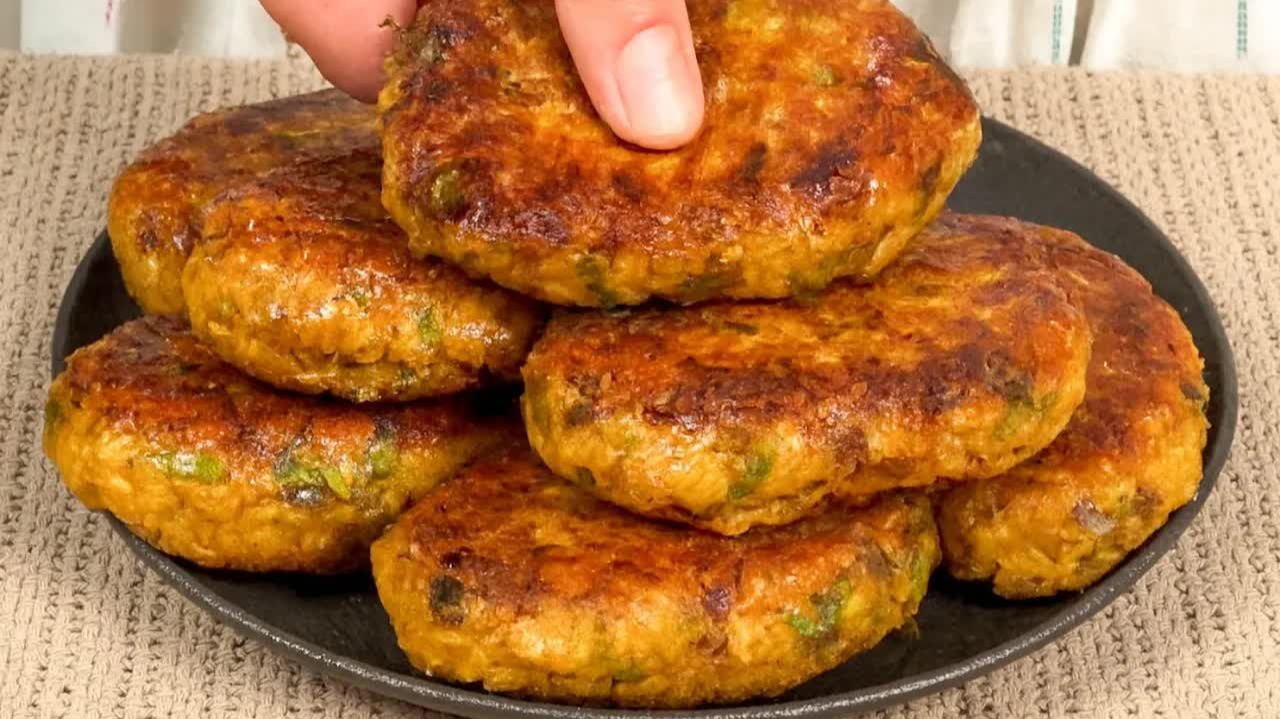 Пальчики оближешь! Сочные капустные КОТЛЕТЫ БЕЗ МЯСА в грибном соусе КАПУСТА ВКУСНЕЕ МЯСА!