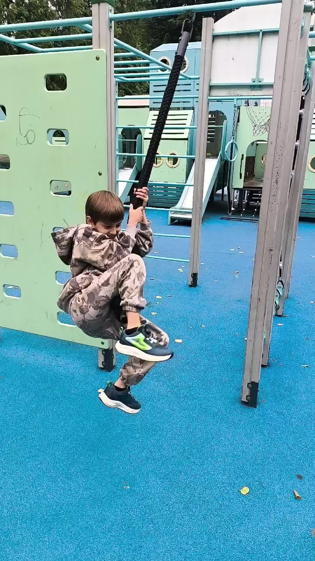 гуляем смотреть онлайн