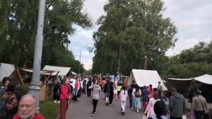 прикольный о, на Радуге.