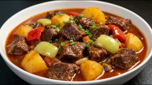 Самый вкусный ужин без заморочек! За один час, мясо с овощами в густой подливке — пальчики оближешь