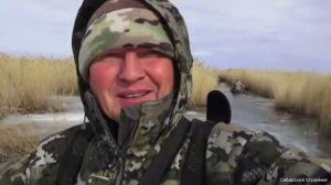 Полные лунки рыбы. Они рвали леску и ломали мормышки.