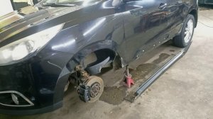 Как снять порог Hyundai ix35