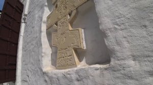 Церковь дома люди ....гуляем по Москве