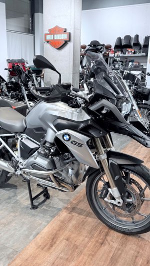 2015 BMW R1200GS Black/Agate Grey 22K (VIN WB10***4908)